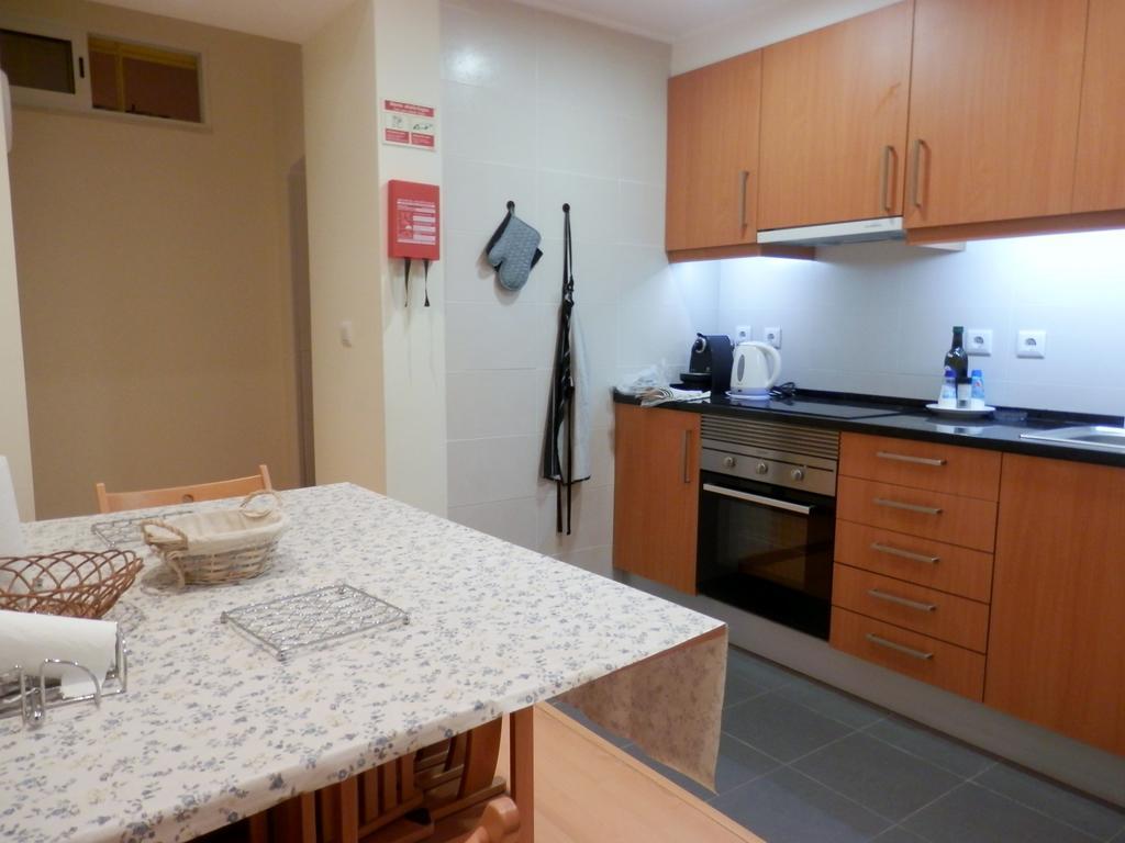 Cozy Apartment In Center Lisbon Bilik gambar
